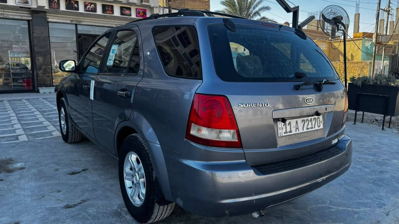 سورنتو 2008

للبيع سيارة مكينة وكير. خير من الله 

تبريد تدفئة شغال 

غرفة بلادية 

صدر 80%

مكان سيارة بغداد سبع البور 

السيارة ب اسمي. وهزة. ما ساقطة 

السعر 84 ورقة وبيها مجال قليل 

السيارة بيها صبغ صفحة اثر شخوط مكفولة من الكلبة والجفية 

مكينة 3500

رقم التلفون ***********
