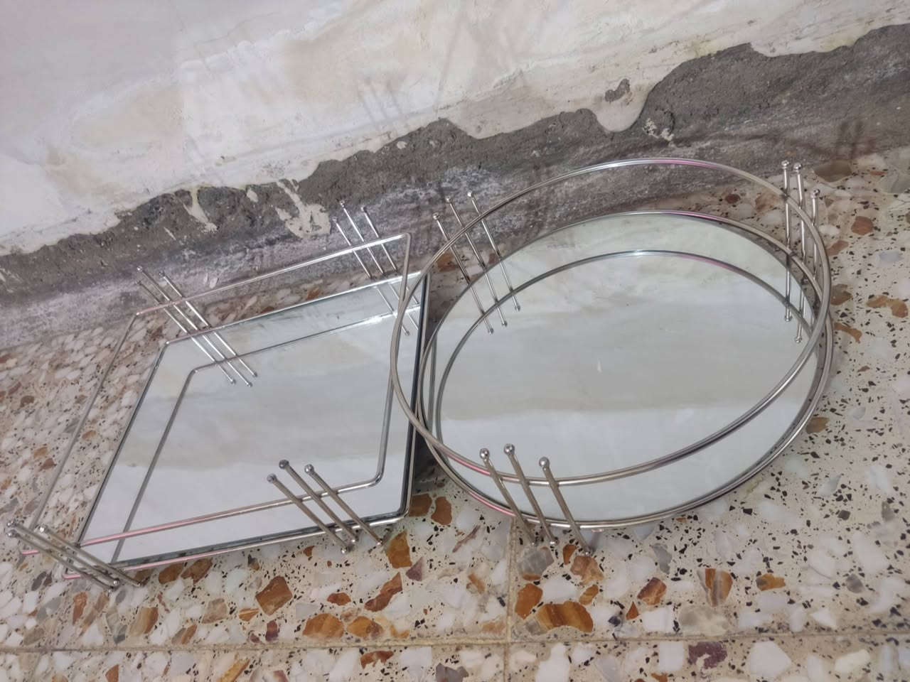 الجنطه نظيفه  سعرها 40 وبيه مجال + صوانيي تقديم  او عطور  كل وحده سعرها 25 وبيه مجال  العنوان الملحق  شارع المستشفئ  الحسيني للاستفسار خاص


**إذا كنت صاحب هذا الإعلان وتريد حذفه لأي سبب، رجاءا أرسل رسالة إلى الدعم الفني**