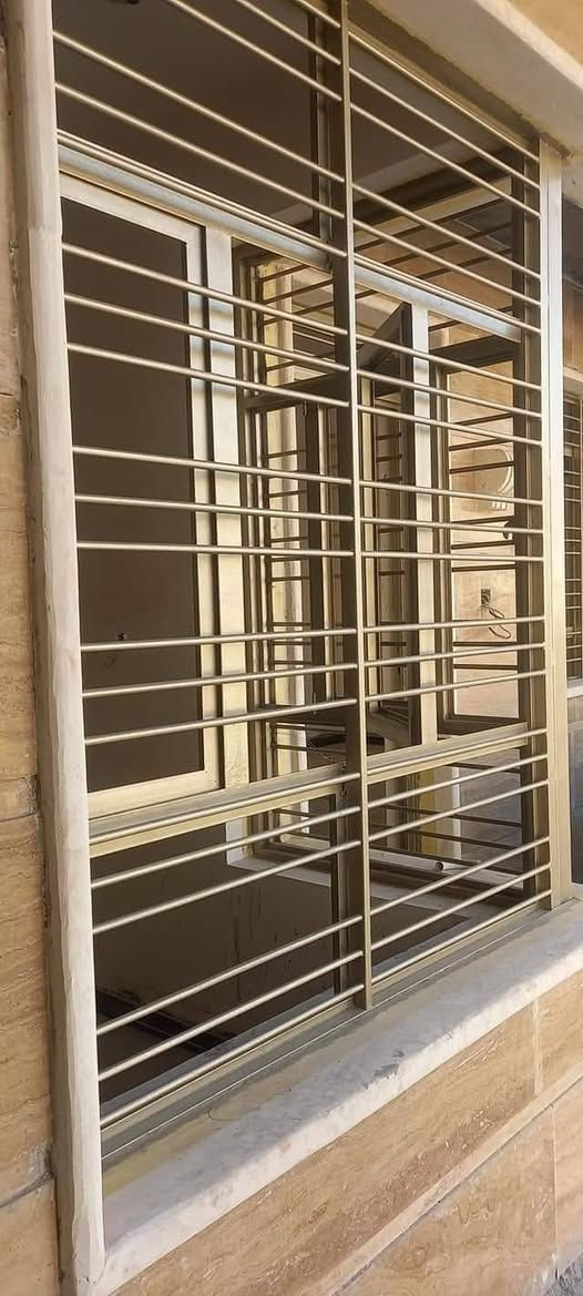 تنضيف وصبغ شبابيك بيبان تصال ***********
