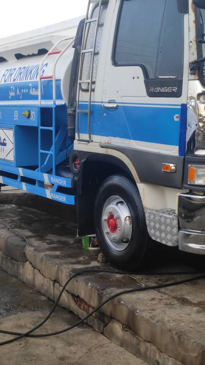 أنكر 93 محرك 70 سياره جديده كفاله عامه جاهزه لعمل السنويه ل28 مشروع وطني رقم ذي قار السياره حداديه كهربائيات كالهة كامله المراسله ما أرد رقم صاحب السياره *********** على التعليقات ما أرد
