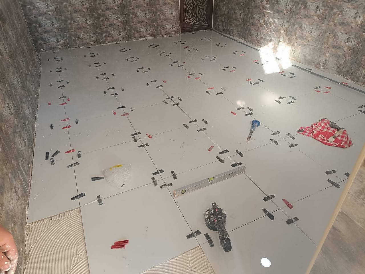 ((الثبات منا والقوة من الله😍❤)) 

وصلت مرحله التطبيك ودور ع شغل نضيف 
ضمان العمل _الجوده _المصداقيه _حلك يمي ✌️💝

كل ما يخص البورسلين والسيراميك والمرمر جداري ارضي 
للاستفسار الاتصال على الرقم
*********** واتساب 🎁

‏
