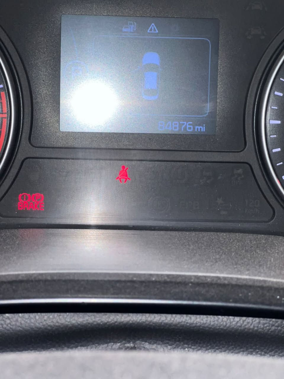 كيا اوبتما 2016   وارد امريكي
بدون ايرباك

لون ابيض بغداد سنويه جديده

المواصفات

مكينه 2400 GDi

تشغيل عن بعد 

تحكم ستيرن

كشنات كهرباء

مرايه شفط وقلاب

شاشه كار بلي عدد 3

كشن جلد ابيض  اني مسويها

كامرا دواره

لايت زنون بلادي

ويل كب بلادي 16

تخم تاير جديد 

السياره خير من الله 

فول ماعدا البصمه والبنوراما

صور الحادث مرفقة بل صور 

مكان سياره الاسكان

رقم الهاتف ***********

*********** الهاتف الثاني
سعر ١٣٥
