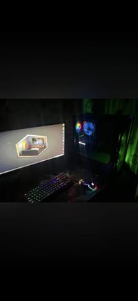 i5-9600k • RTX 3060 • شاشة ٢٤٠هرتز