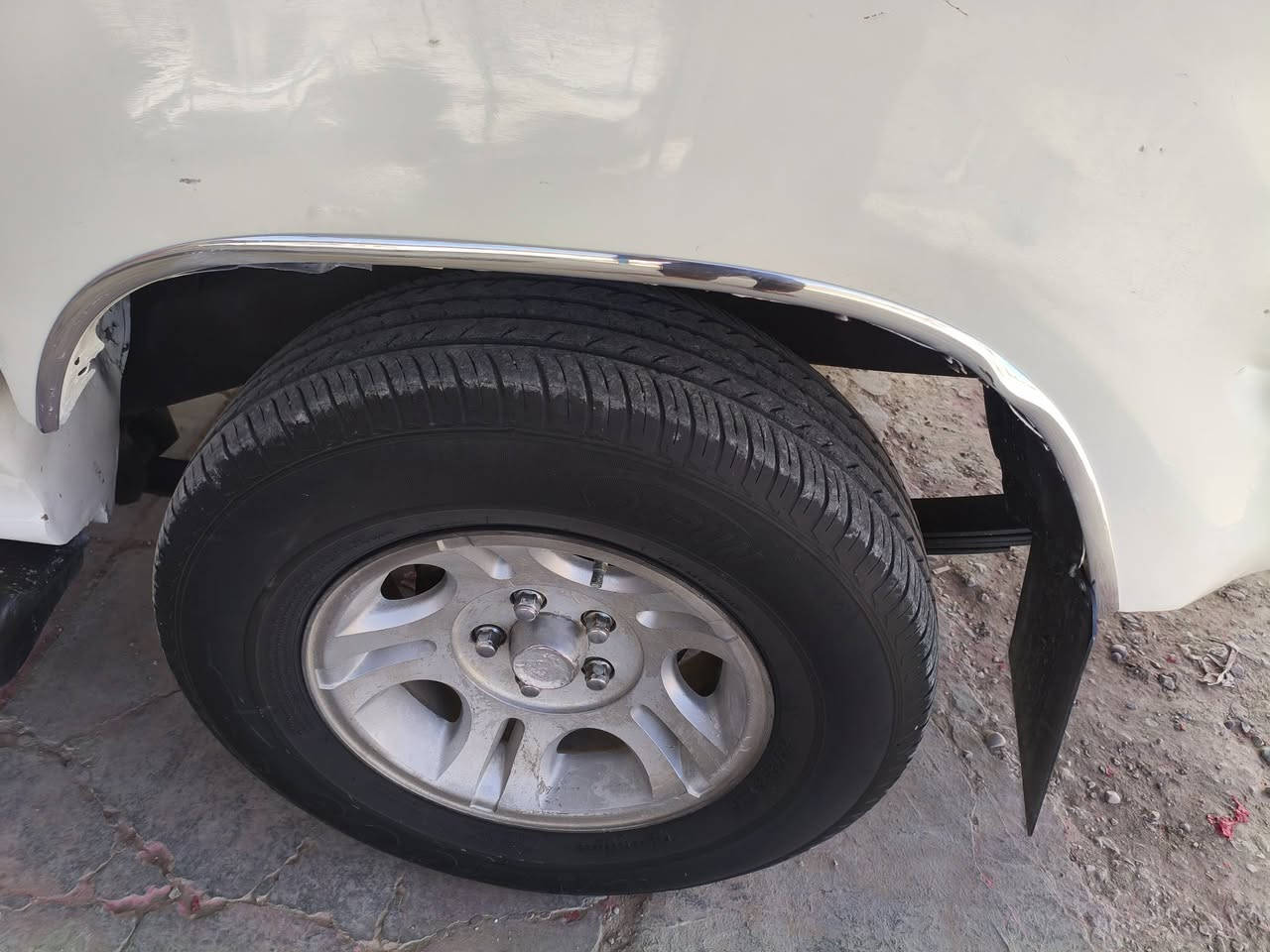 سلام عليكم دير موديل 2006ويل كب رقم بابل ألماني مكان ديوانية
(مصفره ضريبه وغرامات) شرط التحويل مكفوله من

 ضربه وتبديل كير ومحرك شاصي اكسن شرط تخم تاير

 دشبول نفخ سياره حلوه مال جناي السعر 37وبيها مجال لشراي الاستفسار اتصل ***********
