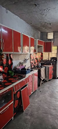 للبيع كاونتر 7 قطع 07829116366