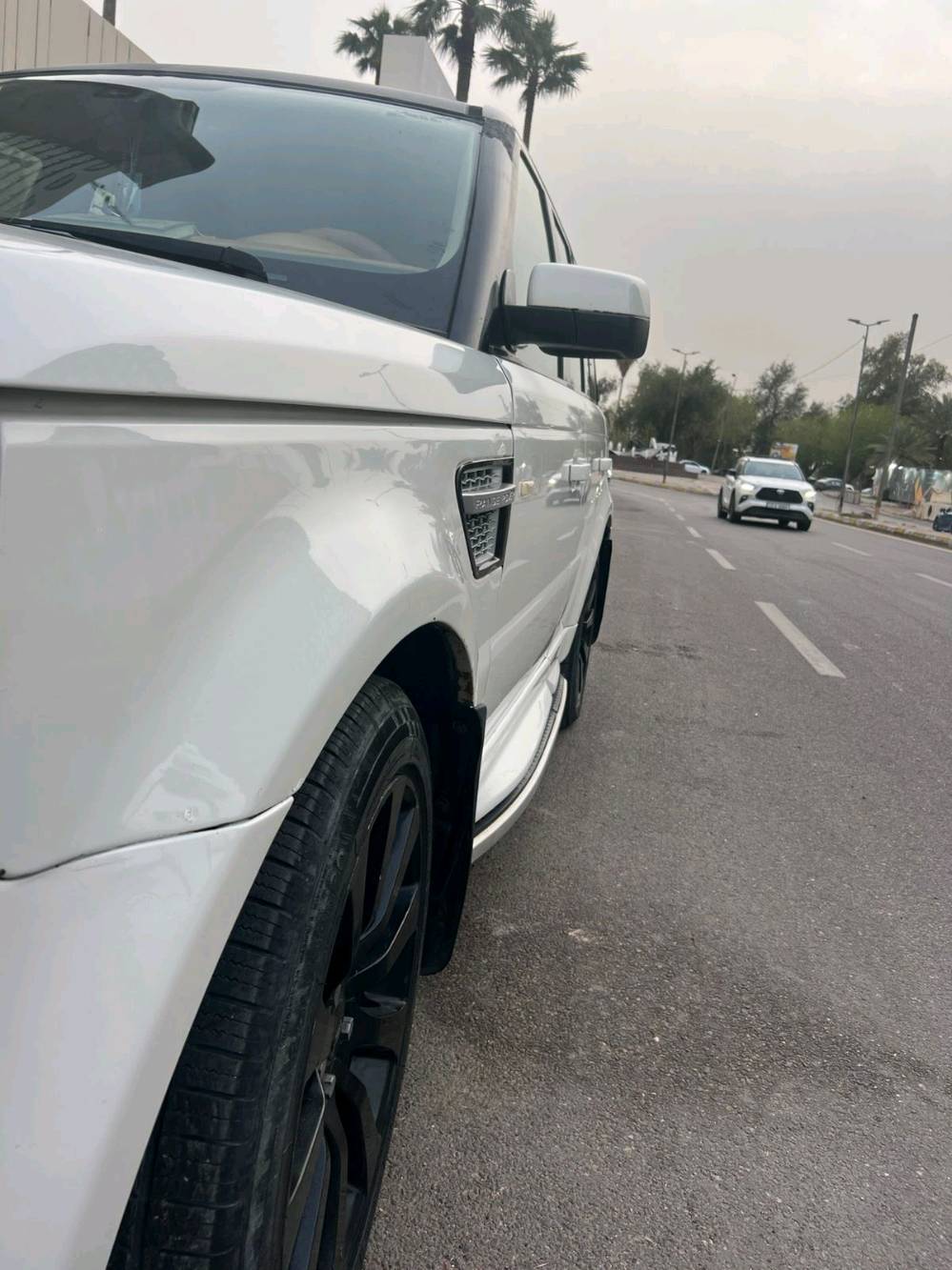 للبيع او المراوس رانج ٢٠٠٩ محدثه ٢٠١٣ تحديث كامل فول مواصفاتمحرك سوبر ٤٢٠٠ مكان السياره بغداد رقمها ميسان للاتصال ه ‏‪***********‬‏