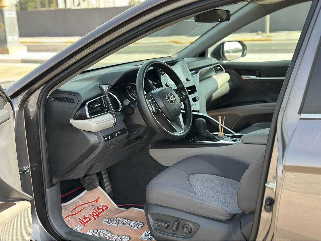 كامري 23 بدون ايرباك 
المكان كربلاء
 الوصف بالصور كربلاء, العراق


**إذا كنت صاحب هذا الإعلان وتريد حذفه لأي سبب، رجاءا أرسل رسالة إلى الدعم الفني**