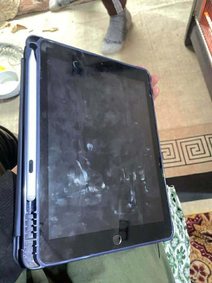 سلام عليكم أيباد 6 ذاكره السعر 125 وبي مجال شي قليل مكاني الشرقاط


**إذا كنت صاحب هذا الإعلان وتريد حذفه لأي سبب، رجاءا أرسل رسالة إلى الدعم الفني**