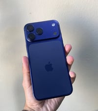 ايفون 17 برو ماكس eSIM , 256 بطارية 100 مشحون 43 دورة لون نيلي النظافة...