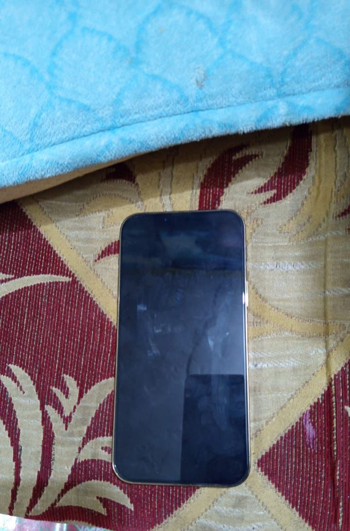 سلام عليكم ١٣برو ماكس جهاز وتر على وضع شركه جهاز جان مضموم كفاله من كلشي نضافه ١٠٠/٩٥
البيع بغداد الأمين ثانيه 
***********
