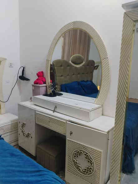 غرفه تركيه لبيع ٩ قطع ***********
