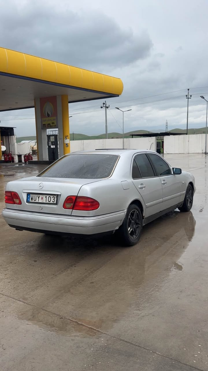 مرسدس عفريت للبيع و المراوسة حسب القناعة
منفيست اصلي شرط الغرامات
بدون ضرر سيارة عام بخ للجمالية
سيارة قبات مواصفات
سعر 47 ورقة و مجال
موبايل:*********** فايبر واتساب الشيخان, نينوى
