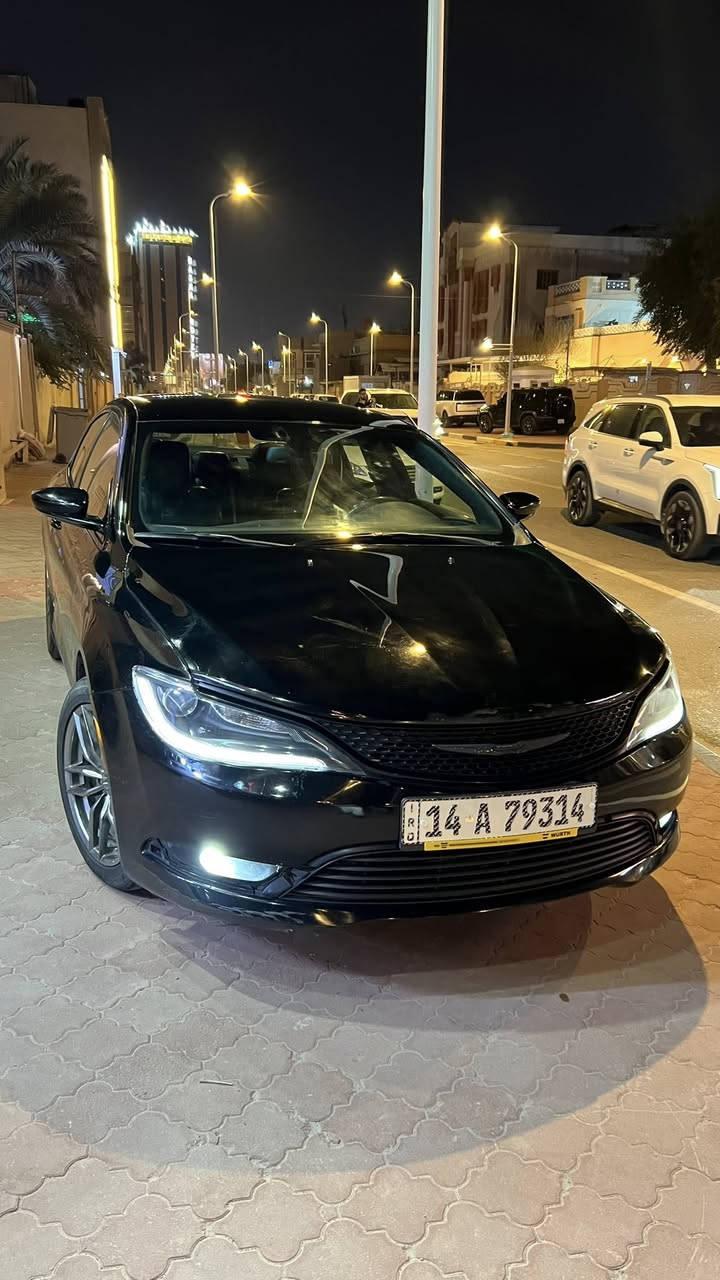كرايسلر s200 ستة سلندر
مديل 2016 
فول مواصفات ما عدا الفتحة 
الشاشة الجبيرة 
السونار مرفق بالصور 
السعر 120
***********
