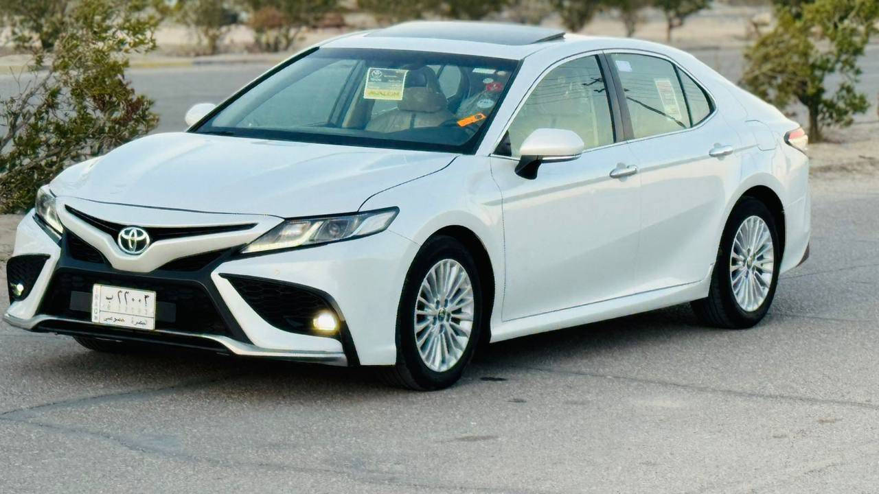 كامري 2019 خليجي GLE فول مواصفات 1/1 
ألون صدفي رقم بصره مميز سنويه 2028 تحويل ثاني يوم بيه قطعتين صبغ بيبان صفحه العبري بدون ضربه اثر شخط بسيط مكينه وكير وحداده تخم تاير اي نقص مابيه ماشيه 108 كم السعر 188$ورقه مجال بسيط 
عنواني البصره ***********
