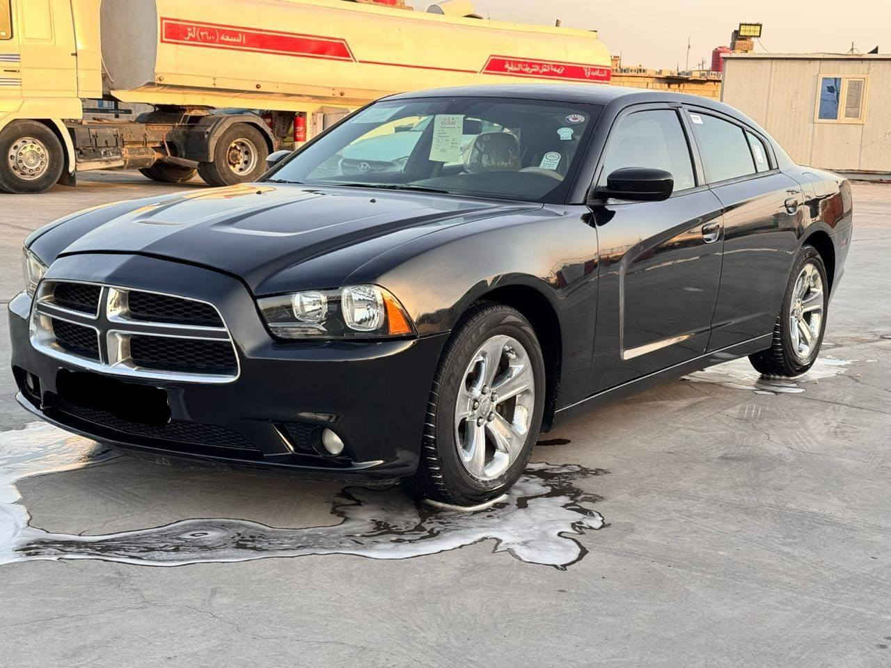 سلام عليكم جارجر 14ادوات كفالة تخم تاير السيارة جاهزة من كلشي مكينه 3600 خليجيه متومه شمالي ارقام اوسنويه سعر 72 بيهه مجال العنوان البصره ***********
