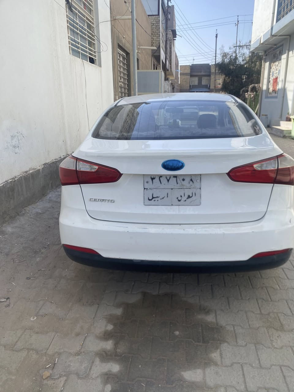 سيراتو 2014 رقم أربيل
بيه قطعتين جاملغ او باب 

مكينه ١٦٠٠ بيه خيط بخار 

سيارة نظيف تبريد تدفئة كله شغاله 

السعر ٩٧

مكان السيارة نجف 

***********
