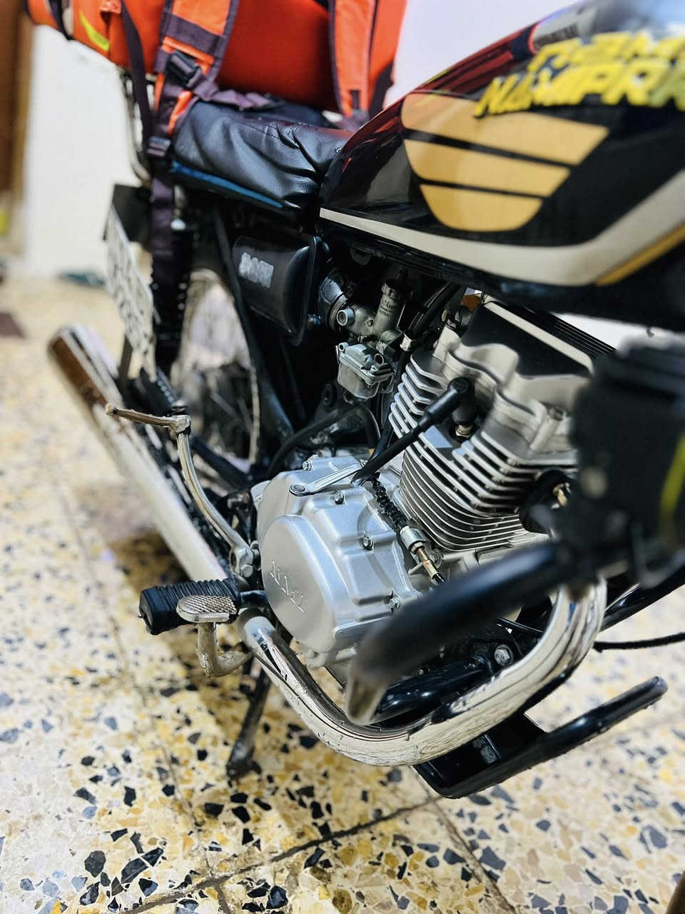 سلام عليكم دراجه نامه رقم و سنويه السنويه تنتهي بل 30
الشاصي 2021و الغراض كله جدد المكينه تخبل ما مفتوحه تجي و تفحص السعر مليون و خمسميه (1500) مو شراي لا تعبني (***********)بصره حيانيه
