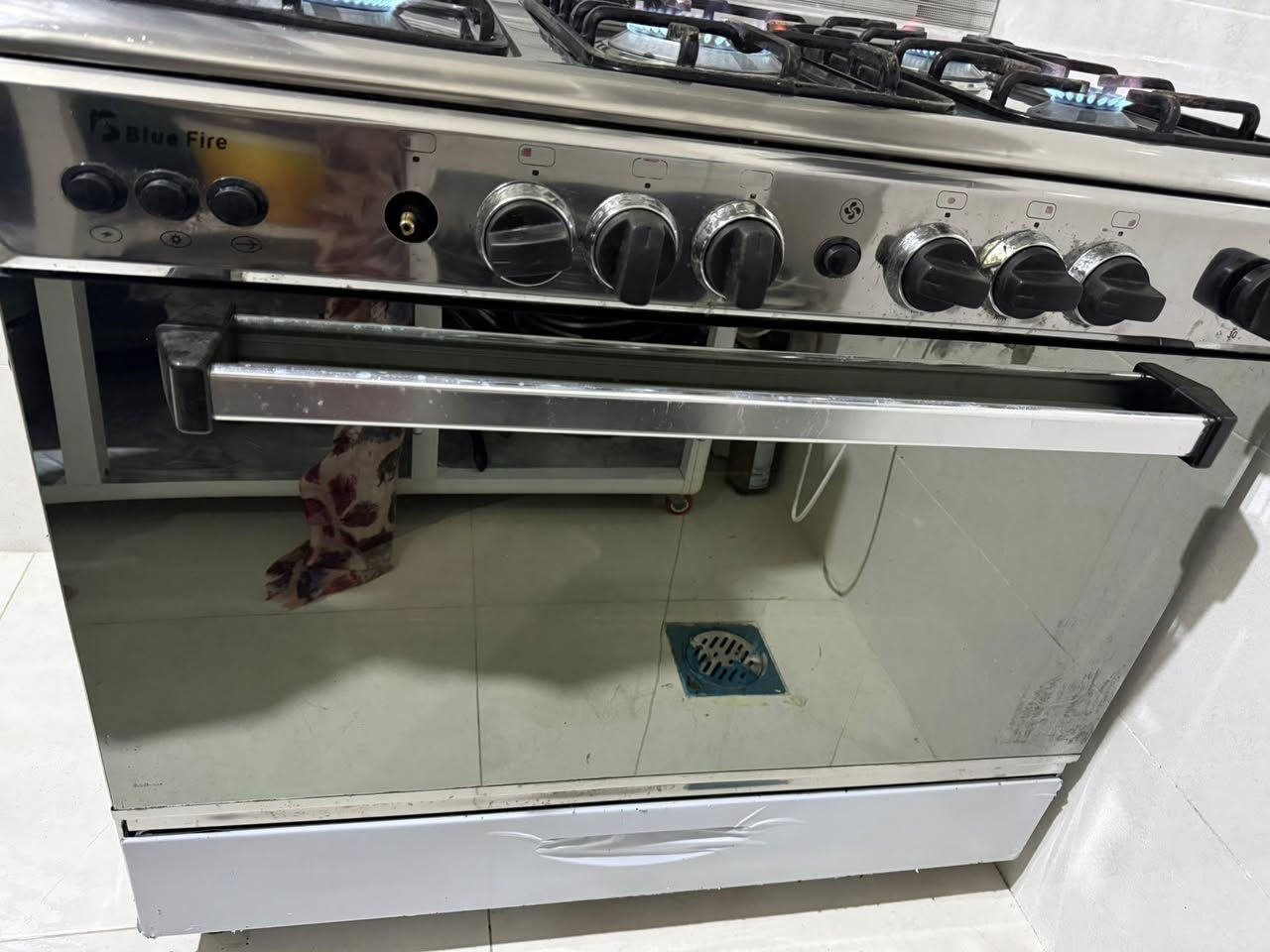 تەباخێکی تازە و جوان کەم بەکار هاتووە و گڕەکەی زۆر باشە  میسریی ئەسڵییە


**إذا كنت صاحب هذا الإعلان وتريد حذفه لأي سبب، رجاءا أرسل رسالة إلى الدعم الفني**