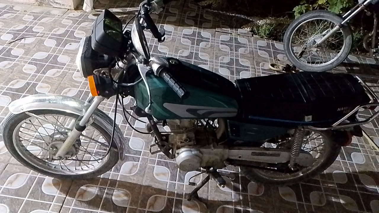 أرشة 2015 مكفولة من أي شي نضافتها 92٪  أوراق مداور بإسمك السعر ٥٥٠ ومجالها بسيط هاتف : *********** متوفر واتساب واتصال مكاني شارع المجمعات
