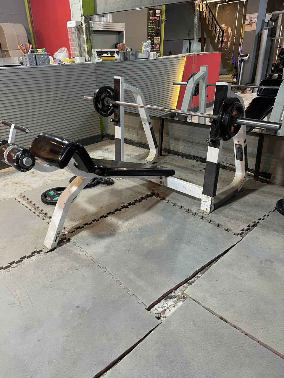 للبيع


**إذا كنت صاحب هذا الإعلان وتريد حذفه لأي سبب، رجاءا أرسل رسالة إلى الدعم الفني**