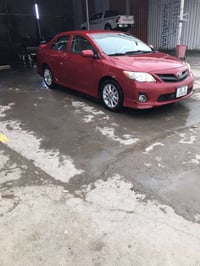 كورلا 2013 جافية  سيارة وصابغها عام وسيارة جاهزة للاخير وكاملة رقم باب...