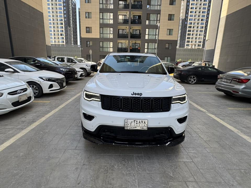 جيب 2019 بلاكتوب خليجي مكفولة  ماشية 125,000KM  السعر 25,500$ بيها مجال بسيط
الاستفسار   ***********

