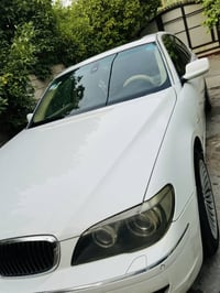 2008  خليجية  رقم بغداد مكفولةةةةة حجم 740 Li  07702676999
