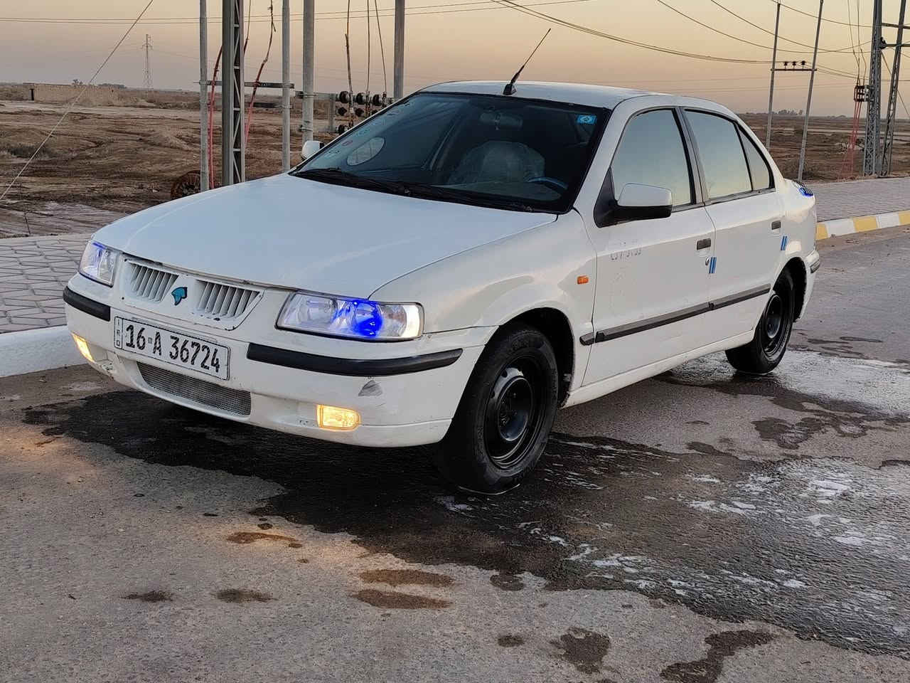 سلام عليكم سياره سمند البيع مديل 10 مكفوله من الضربه وتبديل بيهه رشات صبغ قليله مكينه وكير وحداديه وتخم تاير كهربئيات كله جديد سياره غرفه جديده بطاين وكشنات ستوني شادهن رقم قادسيه نكليزي سنويه جديده الغايه 28 مداور ثاني يوم مشروع وطني سعر32 بيهه مجال قليله مراوس اراوس حسب القناعه رقمي بي واتساب *********** التصال مكان السياره دوانيه قضاء غماس
