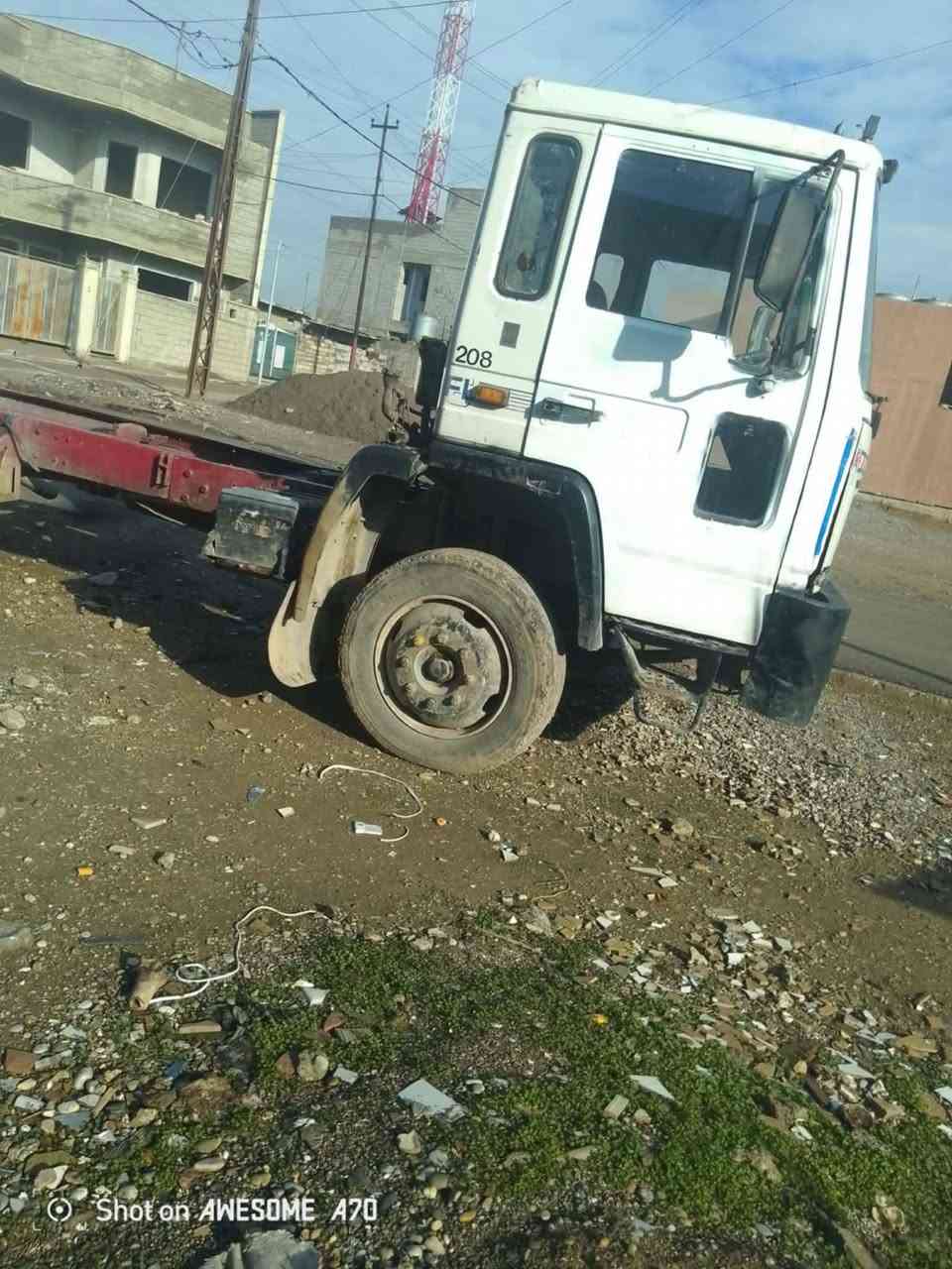 فالفو لبيع فحص صلاح الدين ابيع تفليش بس يعوزها شعار إني ابيع تفليش ***********
