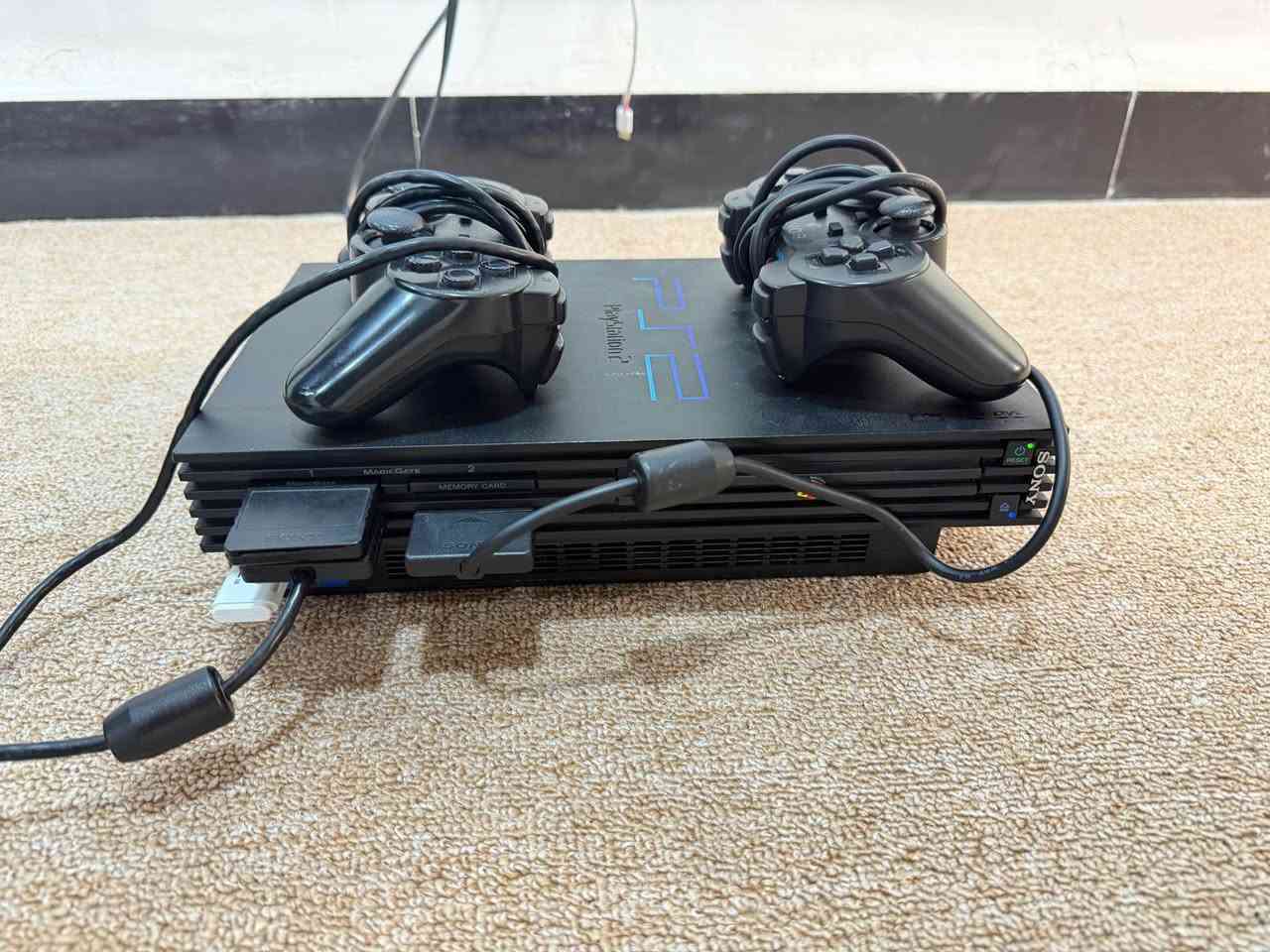 بلي 2محدث مع 2جوستك مع فلاش يحتوي 75لعبه فخمه مثل بيس2013و2016و2025 وماين گرافت وسبايدرمان وجزئين تكن والكثير مع ميموري عدد2خازن ومشغل جهاز نضيف جدا وسلس وجدا نضيف كربلاء, العراق


**إذا كنت صاحب هذا الإعلان وتريد حذفه لأي سبب، رجاءا أرسل رسالة إلى الدعم الفني**