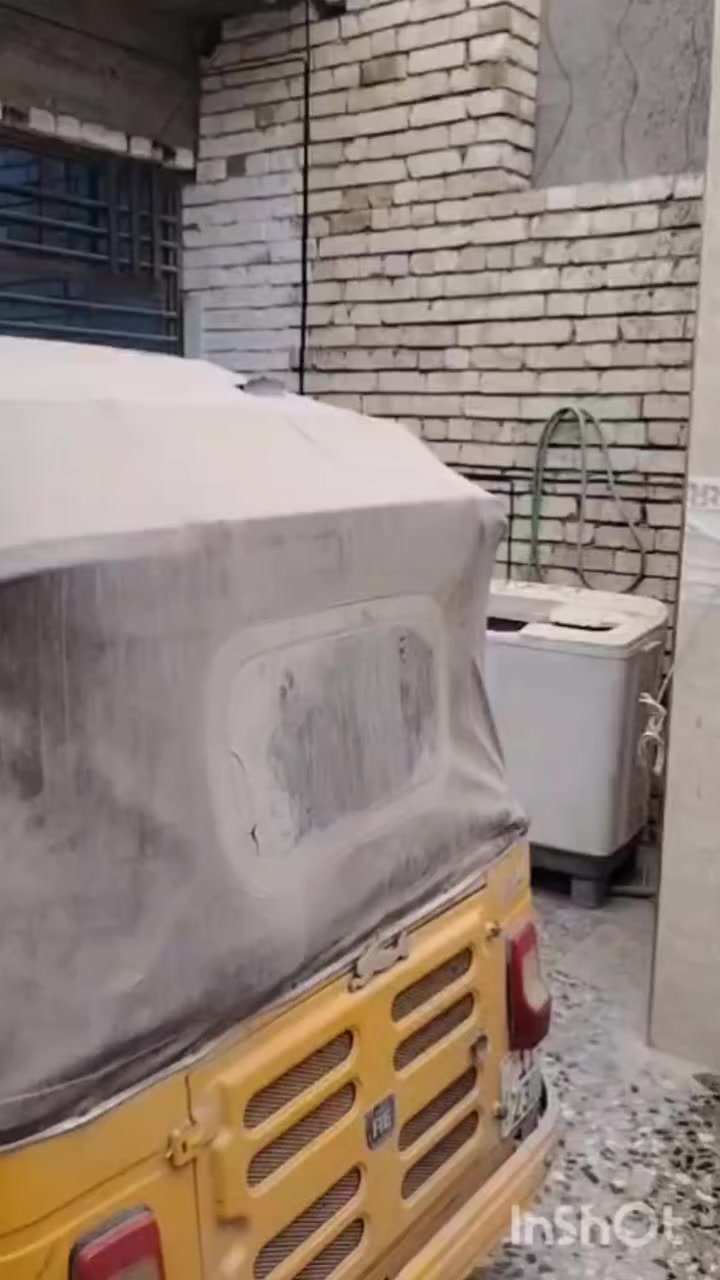 سلام عليكم 
دار للبيع المساحه 100 م 
موقع 📍سبع قصور الشارع العام بلفرع مقابيل زنود الست الحمداني 
خدمات كامله = تبليط مجاري كهرباء اناره ليليه مي 24 ساعه الفرع 10 م 
البناء حديث  هسه كمل السكف صب مسلح البناء طابوك
درجه اولى 
 محتويات دار = غرفه نوم + استقبال + صاله + كراج + صحيات 

اي ستفسار : *********** متوفر واتساب
