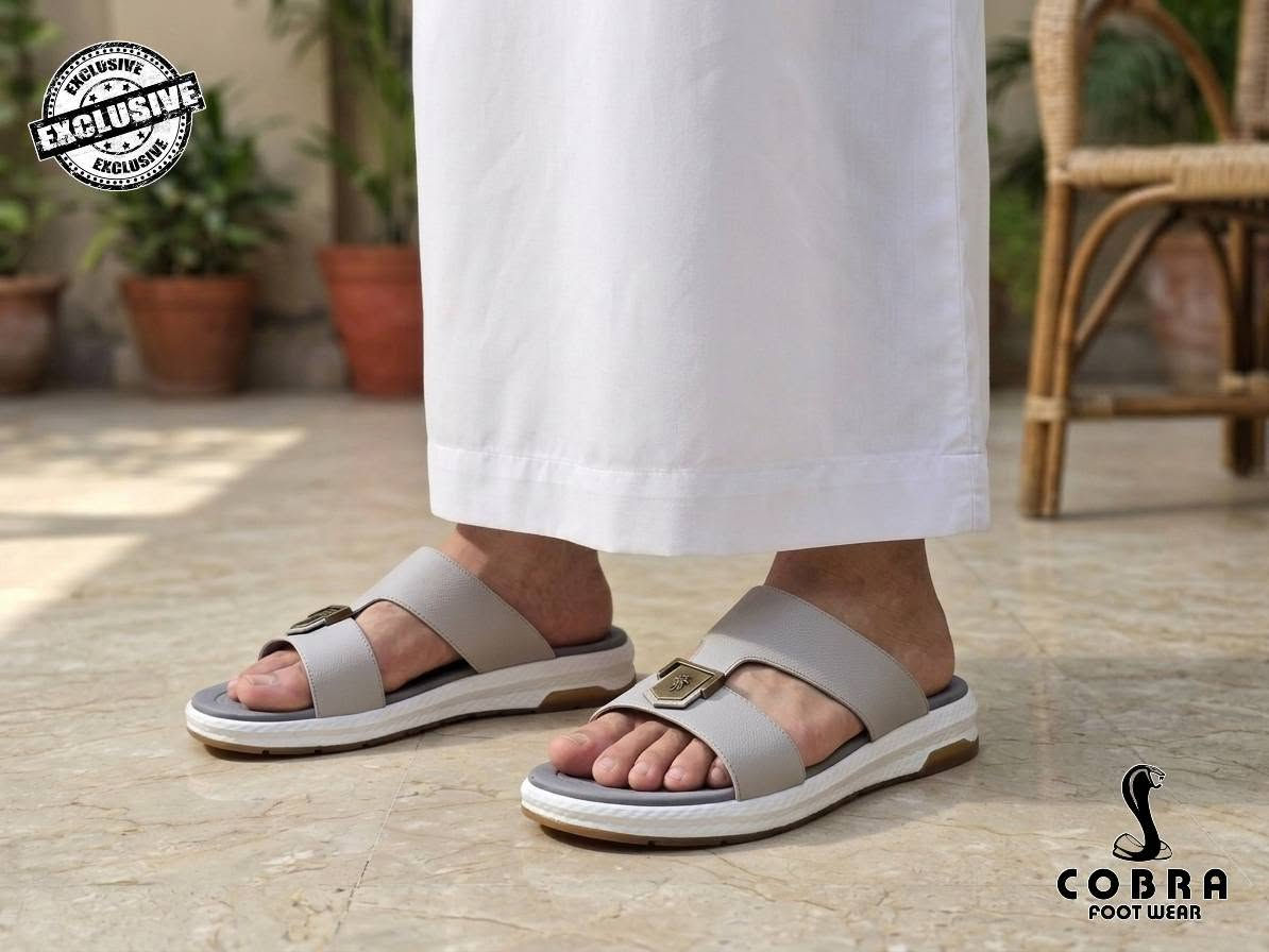 *ليس مجرد شبشب... بل تجربة راحة.*

اجعل كل خطوة تعكس ذوقك.
• تصميم خليجي أنيق وفخم.
• راحة فائقة بفضل النعل الطبي.
• خفيف الوزن لأقصى درجات الراحة.
• خامات عالية الجودة وعمر افتراضي طويل.
• تفاصيل دقيقة تمنحك مظهرًا يلفت الأنظار.
•ألوان تناسب جميع إطلالاتك.

الألوان : أسود، رصاصى، رصاصى فاتح
المقاسات  : ٤٠، ٤١، ٤٢، ٤٣، ٤٤، ٤٥

للطلب والاستفسار ابعتلنا رسالة 
#كاجوال
#موضة_رجالي
#ستايل_رجالي
#صيف2026
#عروض
#راحة_وشياكة
#صندل
#mensfashion
#casualstyle
#summerstyle
#fashion
#CobraFootWear
#شبشب_طبي #راحة_القدم #شبشب_رجالي #ميموري_فوم #كاجوال #احذية_مريحة #صيف2026 #راحة_وشياكة
#شبشب_اصبع #شبشب_رجالي #كاجوال #صيف2026 #راحة_وشياكة #احذية_رجالي #ستايل_رجالي


**إذا كنت صاحب هذا الإعلان وتريد حذفه لأي سبب، رجاءا أرسل رسالة إلى الدعم الفني**