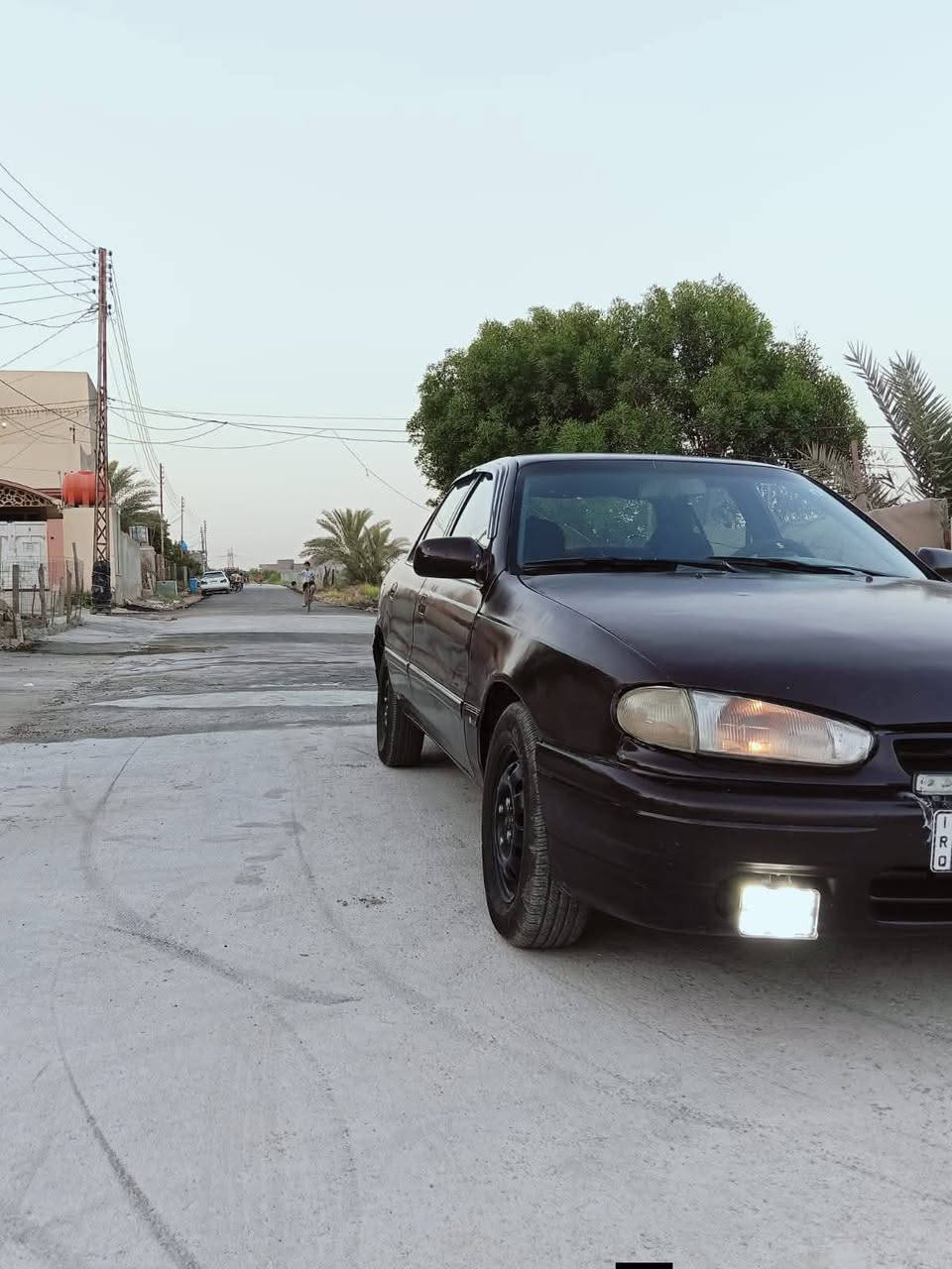 السلام عليكم للبيع النترا دمعه موديل 93 رقم بغداد مشروع وطني شرط كير محرك تحويل نظيفة السيارة كير عادي جام اوتو تخم تاير نظيف لون بيذنجاني سعر 28 وبيهه مجال قليل شراي اتصل ***********
