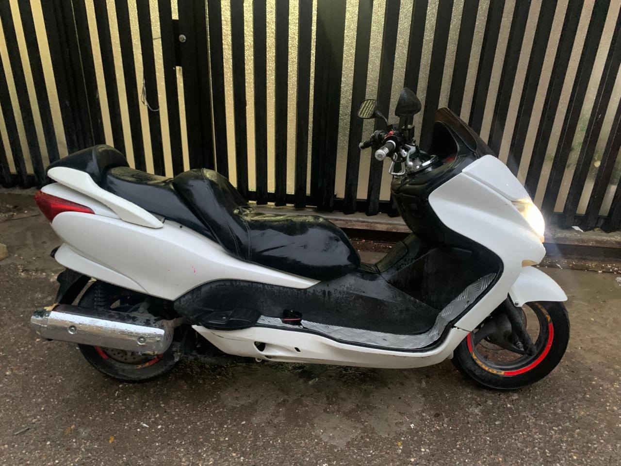 سلام عليكم  درجه 0.8 بصمه  كامله فقط كلج خالفي درجه خير من الله كير عادي و وتماتيك  6 نمر سعر 7 ورقات بيهه مجال بسيط


**إذا كنت صاحب هذا الإعلان وتريد حذفه لأي سبب، رجاءا أرسل رسالة إلى الدعم الفني**