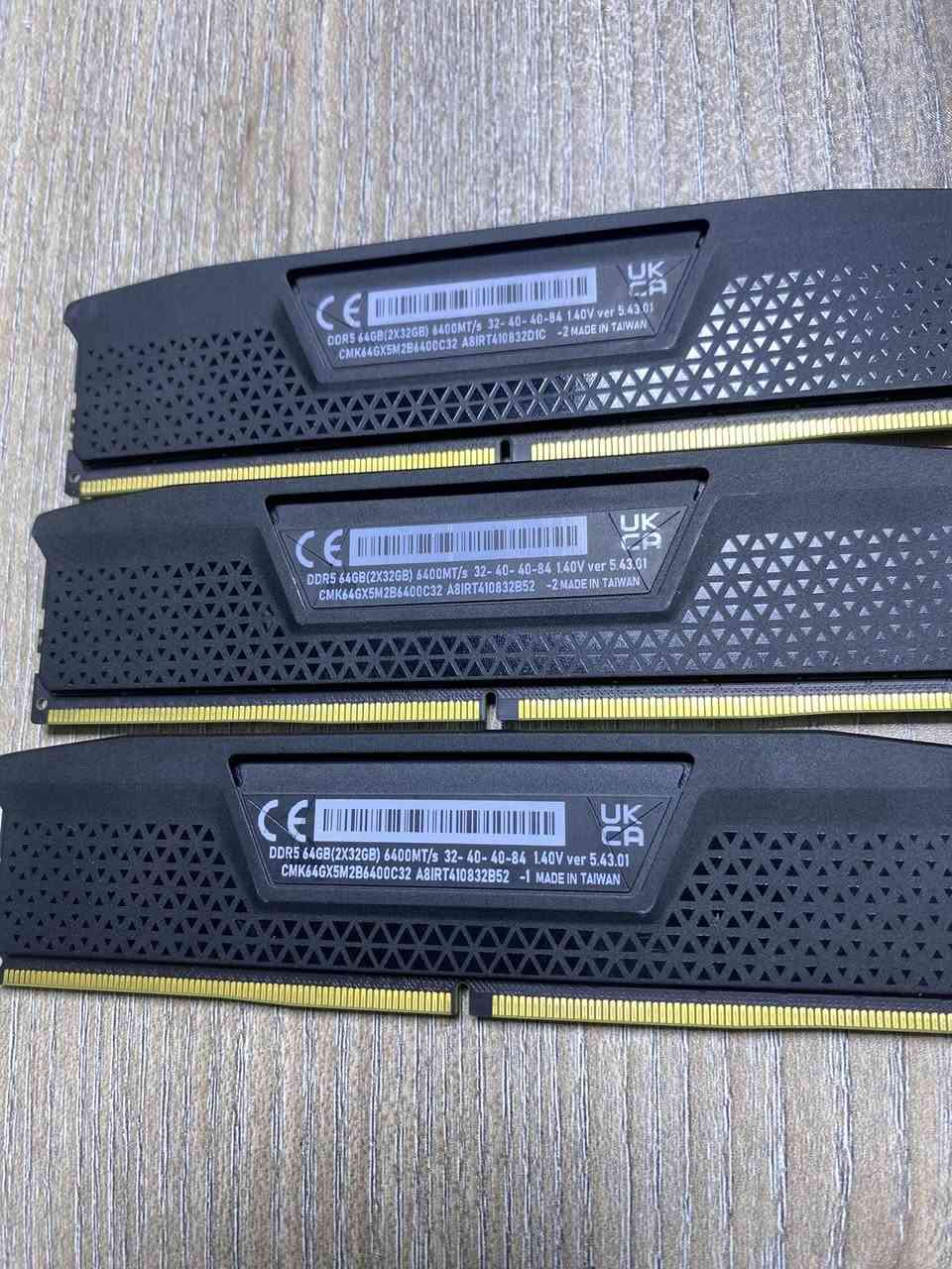 منشور يخص الرامات الي متوفرة حالياً
Ddr5 6400 حجم 32 القطعه 
Ddr5 6000 2*16 

Ddr4 2*8 3600
Ddr4 3200 2*8 
Ddr4 3200 2*16


**إذا كنت صاحب هذا الإعلان وتريد حذفه لأي سبب، رجاءا أرسل رسالة إلى الدعم الفني**