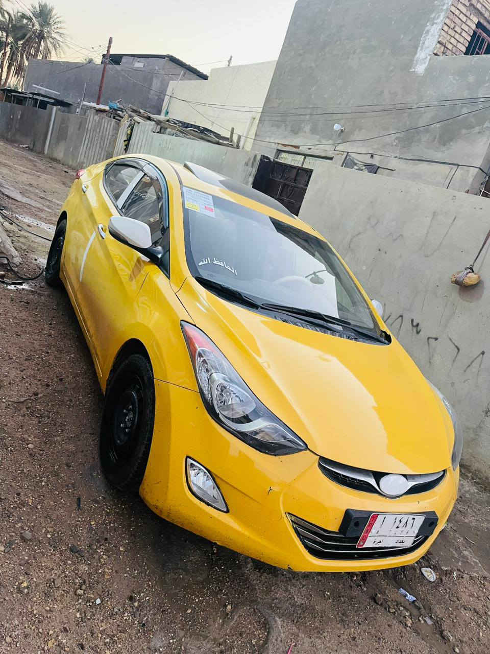 السلام عليكم 
النترا موديل 2012 خليجي مكينه وكير وحداديه وتخم تاير كله جديد رقم بغداد سنويا ل 27 فول واحد ع واحد 

السعر:87 وبيه مجال 
مكاني :بابل
للاستفسار:‏‪***********‬‏
