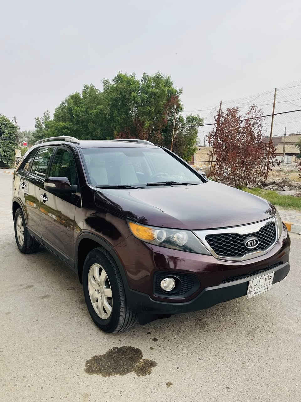 السلام عليكم
للبيع بسعر مناسب كيا سورنتوا ٢٠١٣
وارد امريكي بيها بابتين اليسره فقط صبغ وجاملغ بارد 
بچم وخلف كبس 
رقم بغداد انكليزي سنويه ٢٠٣٠ بأسمي 
السيارة جاهزة بدون اي مصرف جواها تخم تاير جديد ومنضومه بانزين كامله وباتري جديد 
مواصفات اعتياديه :-
تدفئة كشنات 
تحكمات ستيرن 
اشاير مري 
وباقي المواصفات العاديه 

مكاني بغداد 
السعر ١١٨ وبيها مجال كلش بسيط 
للاستفسار 
***********
