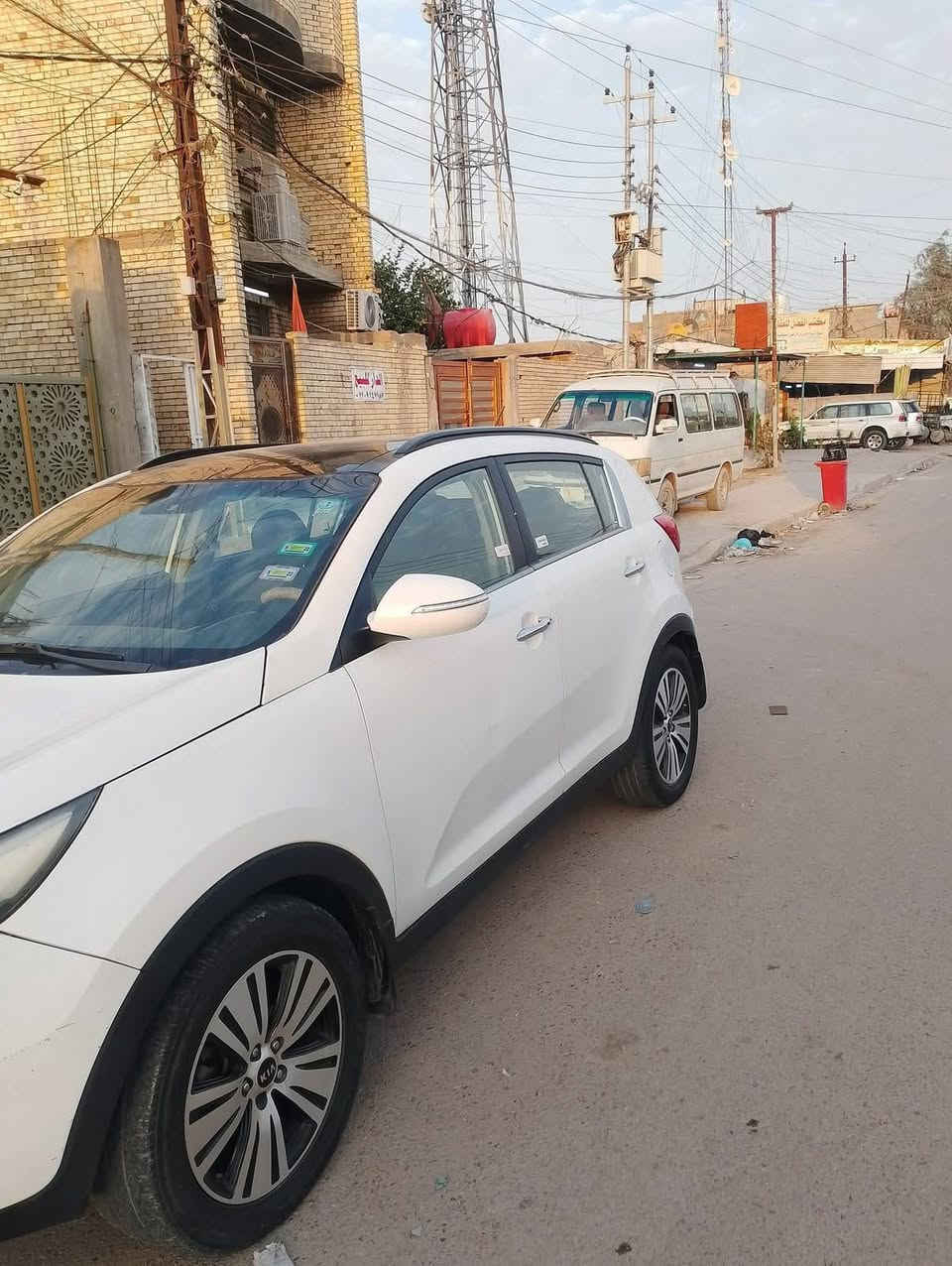 بەناوی خودا کیا سپۆڕتاج مۆدێل٢٠١١فول فول مواسەفاتە چوار تایەی لۆکی لەسەرە پانۆراما فول ژ.م (***********)(***********)
