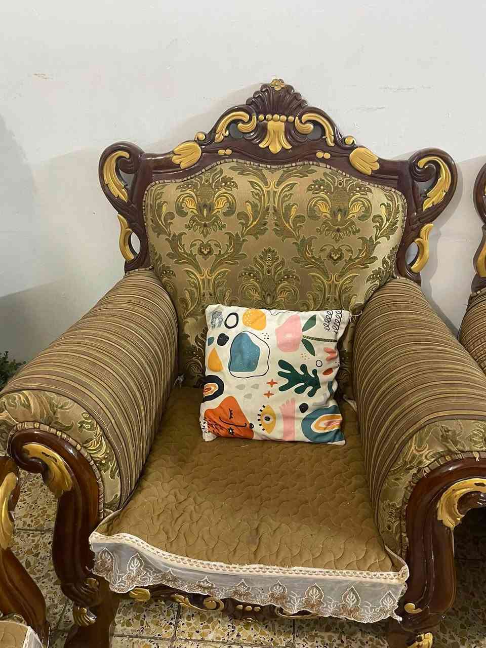 السلام عليكم
تخم رئاسي للبيع 10 نفرات نضيف ايشي مابي 
السعر 450 وبي مجال مكاني بغداد حي العامل
وهذا رقمي *********** 
موجود واتساب ورصيد
