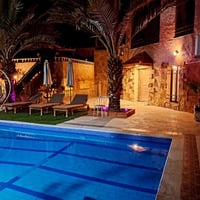 شاليه الامير • الجوفه طريق البحر الميت • وسط الاسبوع