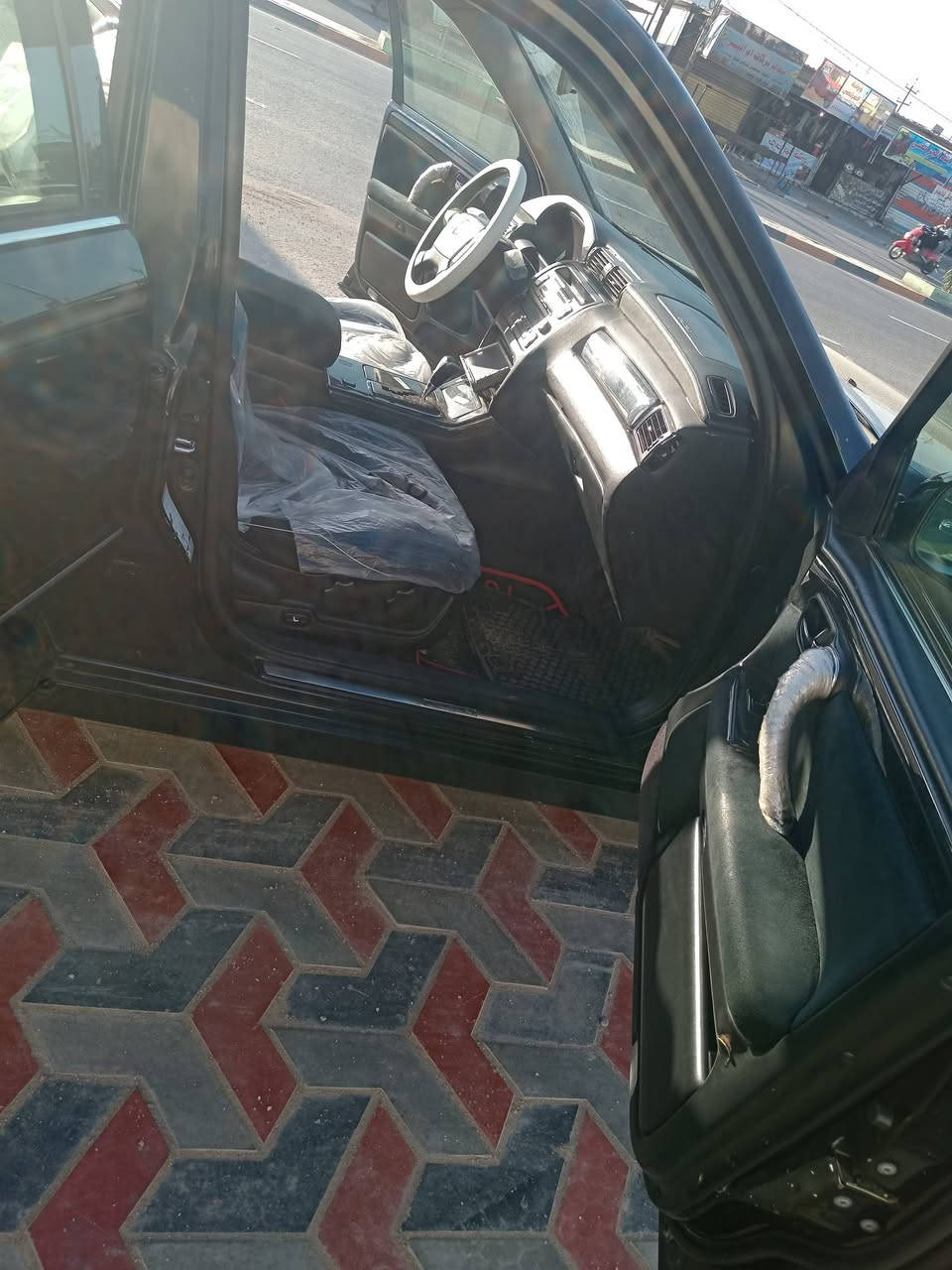 سلام عليكم شباب أبو تاج ملكه 2002 أدوات بيها بس ارقام بدون وكاله
ام عيون 1دكمه عمياء كصه جنطه فقط شغل نجف سياره فقط كص لا ضربه ولا صبغ محرك D_4صغير سياره على أيدي وجاهزه على آخر حبايه ترايك وين ما يعجبك مكان سياره ميسان مركز المدينة سعرها 40 وبيها مجال ***********
