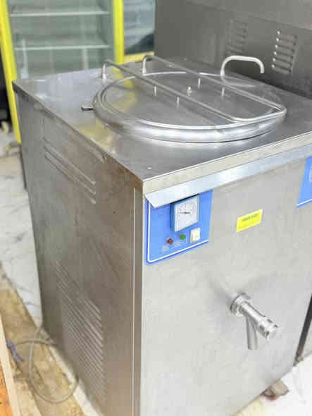 بستره تكنوجيل ايطاليا
60لتر 

حار بارد 

3فيز تبريد ماء 

بلاديه 

السعر والتفاصيل مراسلة الصفحه 

أو الاتصال ع الرقم ***********

العنوان البصره
