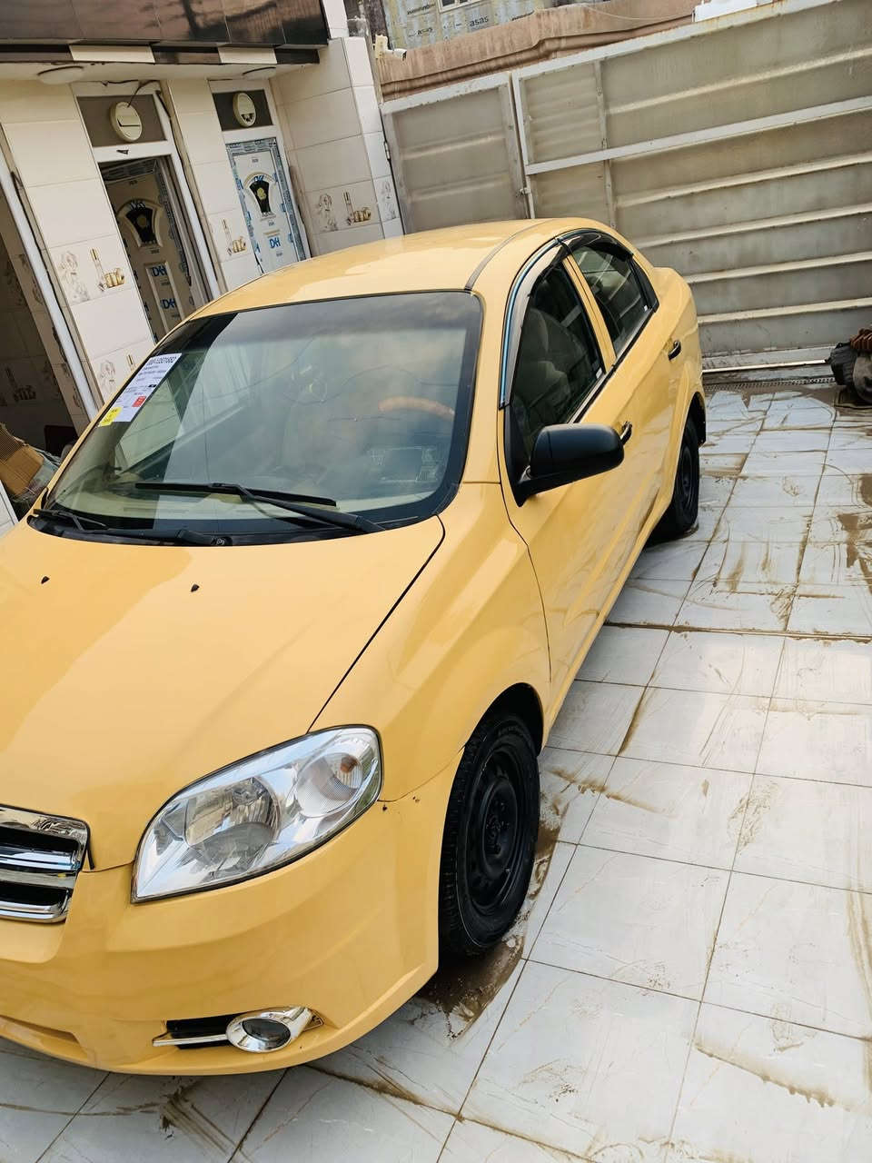 افيو 2011 خليجي رقم بغداد مكفوله من الضربه والتبديل كفاله عامه مصبوغه حزام جماليه كير اوتماتيك ومحرك مفتوح المرغوب مكفولات حداديه جديده سياره جديده مال جناي 
السعر 55 مكان السياره بابل اتصل ***********
