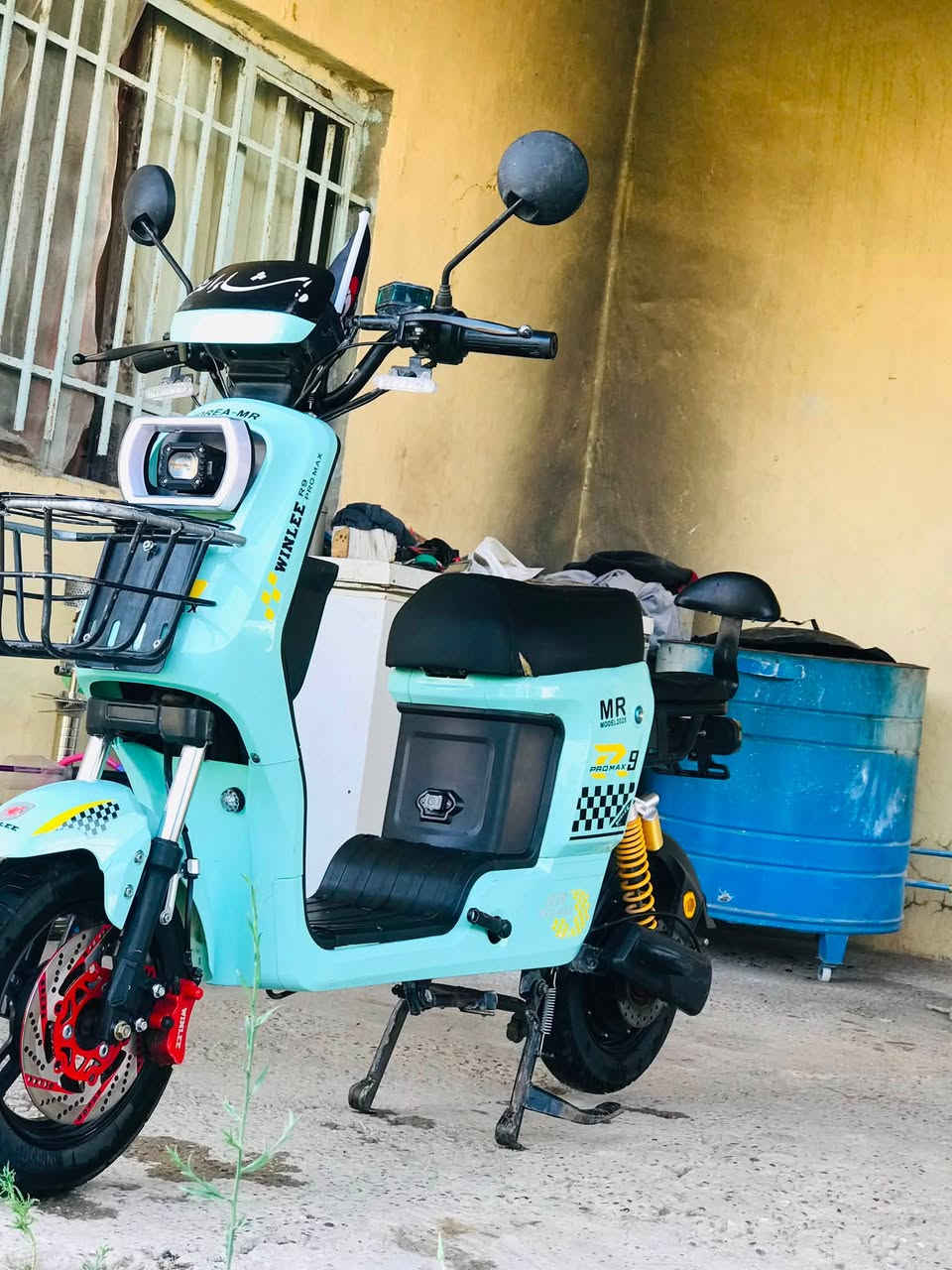 سلام عليكم 
موطور شحن للبيع 
برو ماكس 
بطاريات 32  
لايت عالي ناصي 
شاشتو 109 نضافه فول تجي تشوفو بعينك جاهز هوه وغراضو 
السعر 425 وبيه مجال للطيبين 
العنوان سديره سفلى 
اتصل وتدلل *********** 
موجود عل خاص
