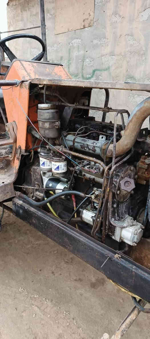 السلام عليكم للبيع فيات 780 مكفوله كفاله عامه المكان واسط الاستفسار الاتصال على  ***********
