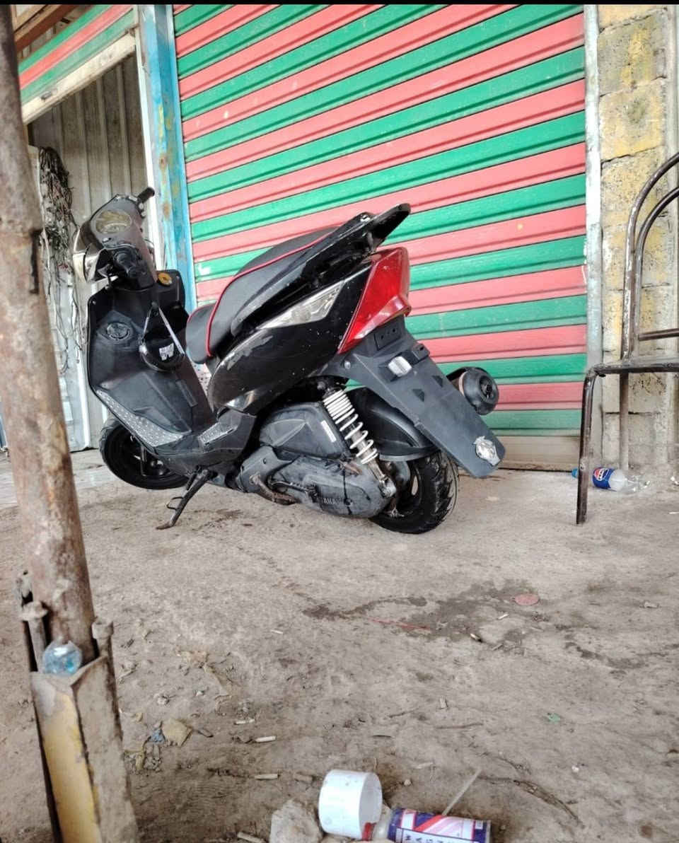 اسلام عليكم ماكس ثعلب دراجه نوزل رايده 350قفل اومراوس مفشوكه ولغراض ياباني اصلي بوشه 55 كهربايات شغاله ***********مكاني بغداد لعبيدي
