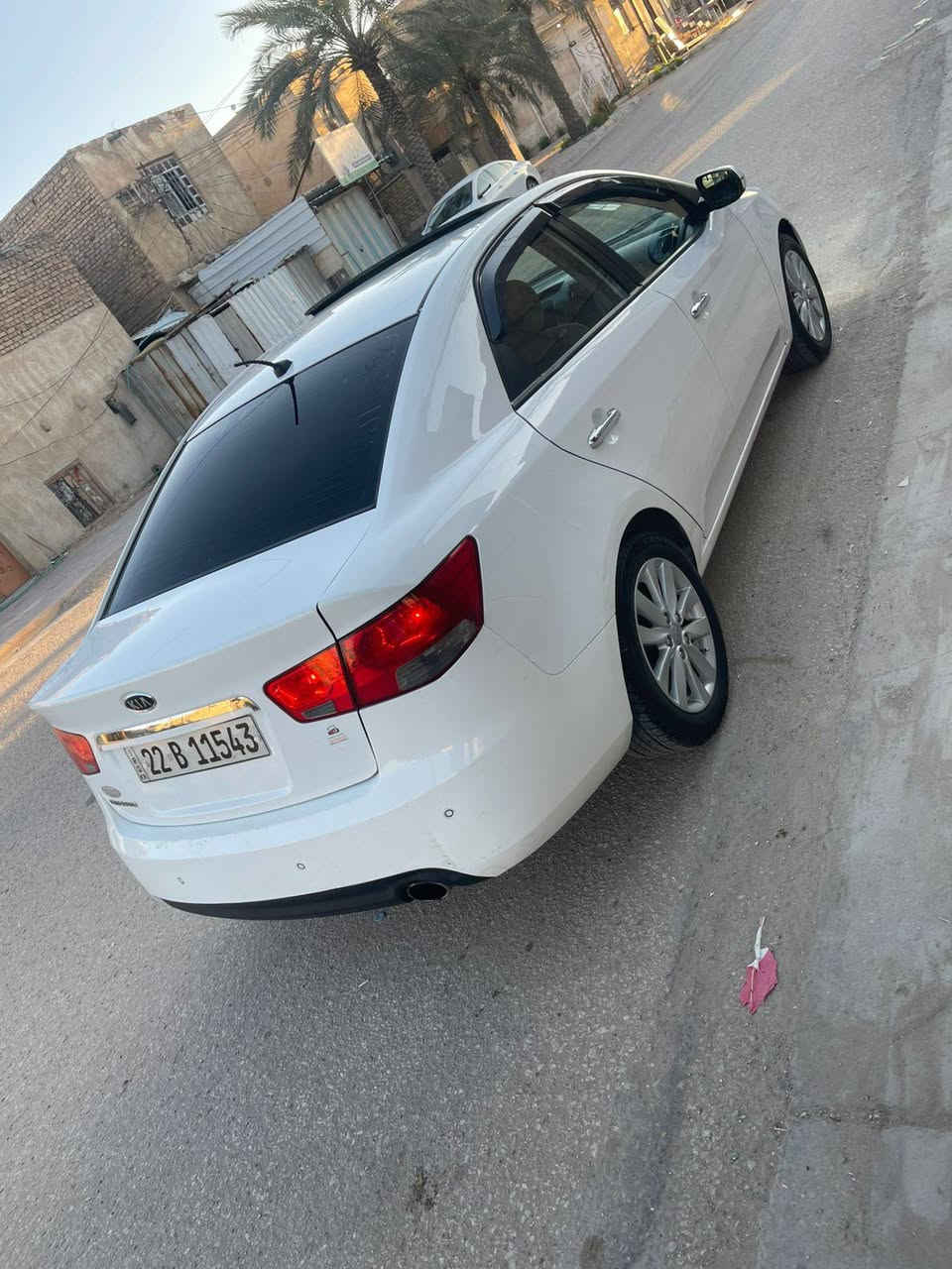 السلام عليكم
كيا سيراتو  موديل 2013 
السعر 103$ وبيها مجال 
مكينه 1600 دوش جاهزه تبريد حداديه تخم تاير 
السياره بيها ثلاثه قطع صبغ فقط الاستفسار 
***********  مكاني كربلاء المقدسه
