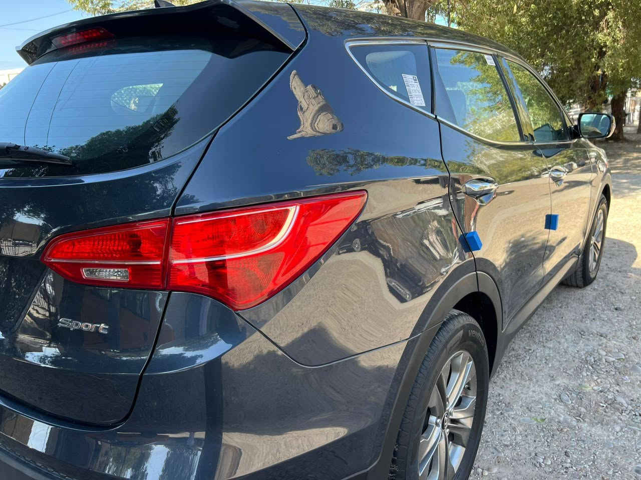 السلام عليكم للبيع او مراوس سنتافيا ٢٠١٥ وارد امريكي محرك ٤ سلندر ٢٤٠٠ ماشية ٧٢ الف شاشة جبيرة كامرة خلفية تحكمات لدات امامي يدات نيكل كشنات جلد سبورت السيارة ومحرك كير مكفولات ع وضع الشركة سيارة جديدة رقمها بغداد هزة جديدة حادث امريكا باب أمامي يمنه تبديل فقط قطعة وحده وبيها امباوكين لون الجاملغ الامامي والباب الخلفي مجرد توحيد لون ايرباك بردة فقط واستيرن ودشبول سليمات بجمها كبس مال شركة سعرها ١٣٥ $ وبيها مجال بسيط للشراي ان شاءالله للاتصال *********** بي واتساب هم مكان السيارة بغداد جانب الكرخ
