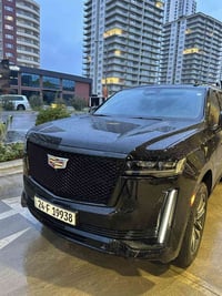 اسكاليد ٢٠٢١ • V8 بنزين • بلاك اديشن