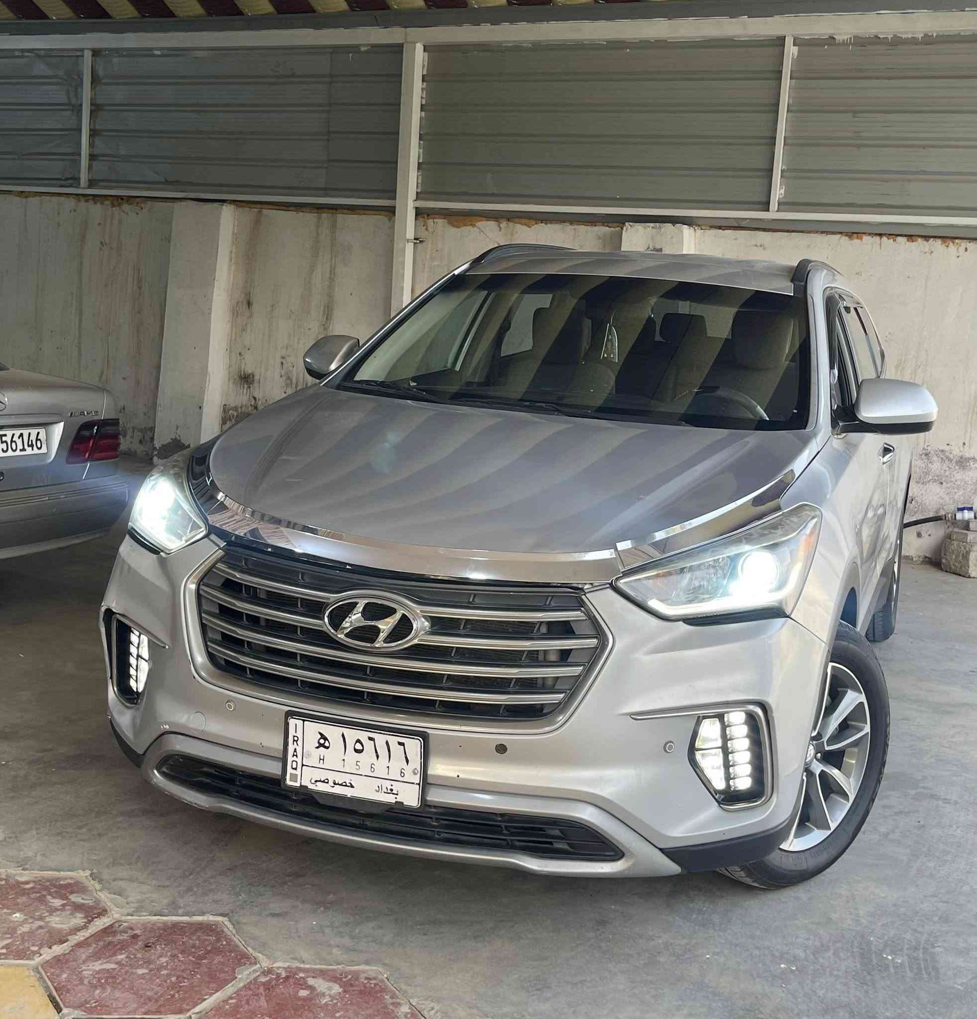 سنتافيا كراند 2017 وارد امريكي
بيه صبغ الباب الامامي اليمن والدعاميه الاماميه فقط 

محرك 6سلندر 7راكب 3قطع تبريد 
ماشيه 85
سياره جاهزه وبدون نقص 

السعر 170
                سياره موجوده بالصويره 

***********
